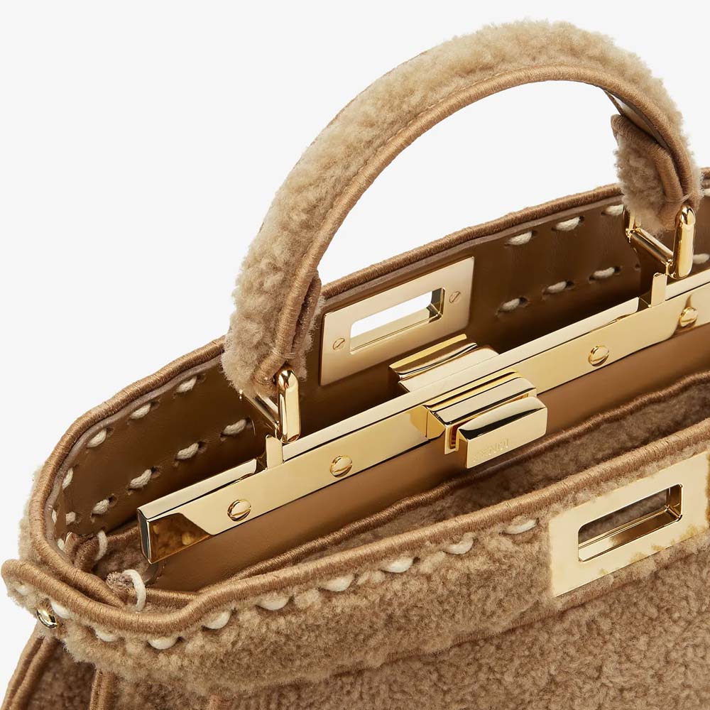 Fendi Peekaboo ISeeU Small Beige Sheepskin Bag