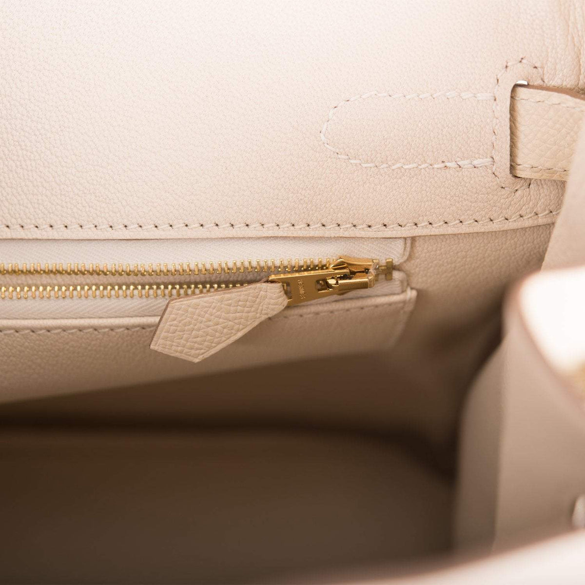 Hermes Birkin 30cm, Craie Epsom, Gold Hardware