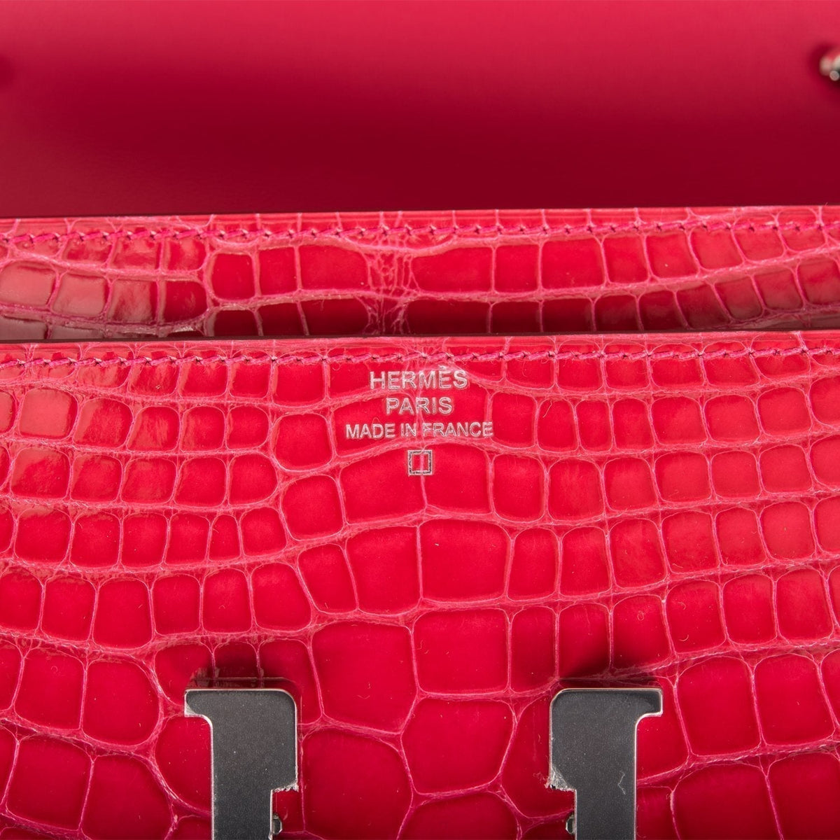 Hermes Constance Wallet, Rose Extreme Alligator, Palladium