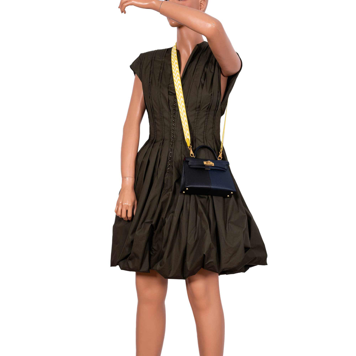 Hermes Mini Kelly 20 Sellier, Casaque Tri-Color, Gold Hardware