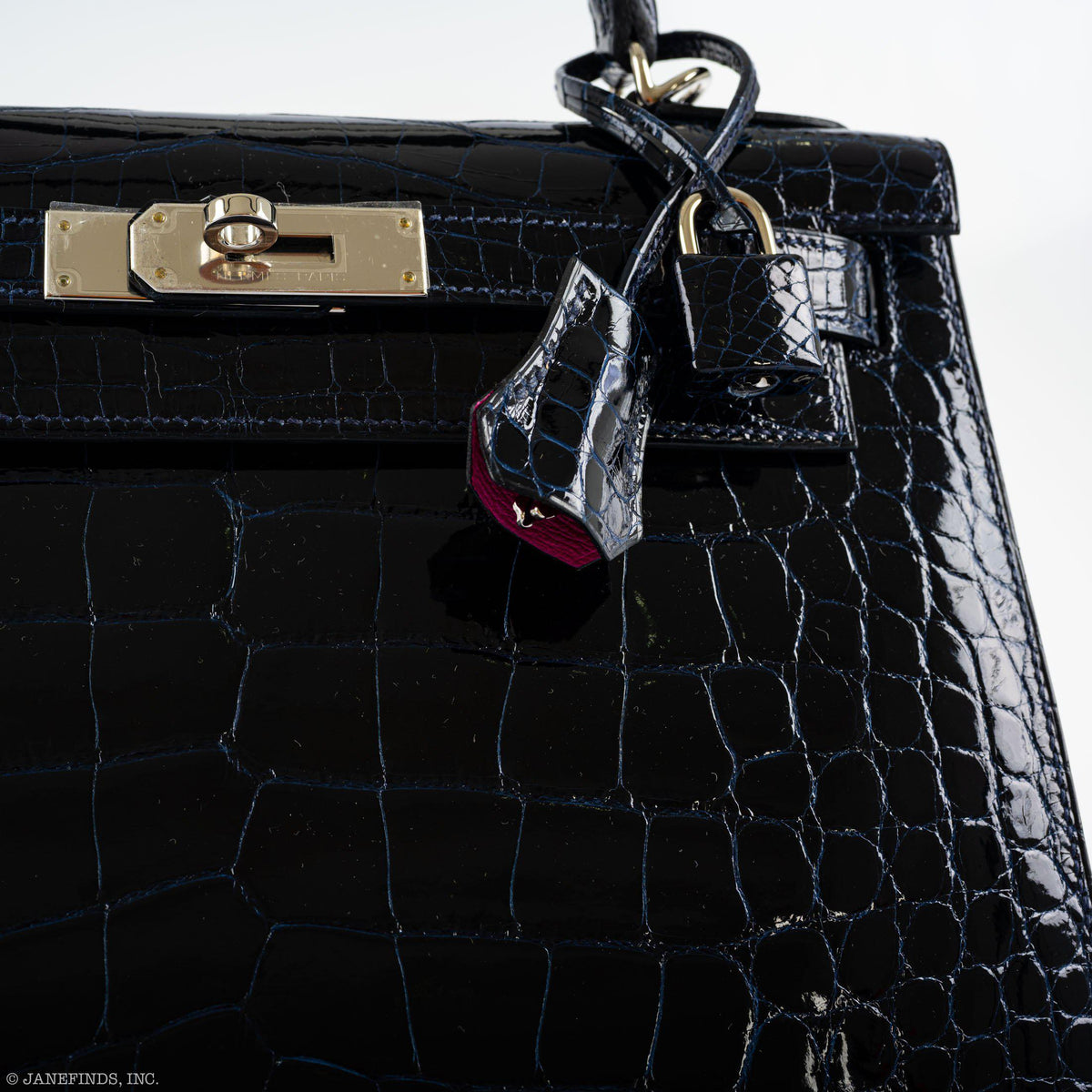 Hermes Kelly 28 Sellier Verso, Blue Marine Crocodile, Palladium