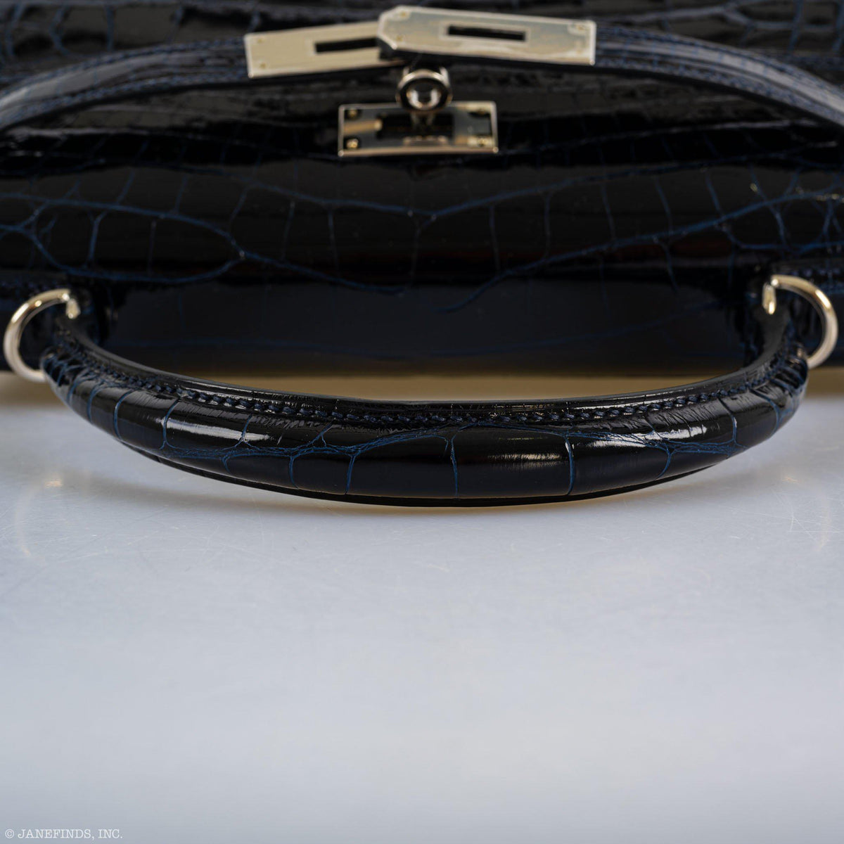 Hermes Kelly 28 Sellier Verso, Blue Marine Crocodile, Palladium