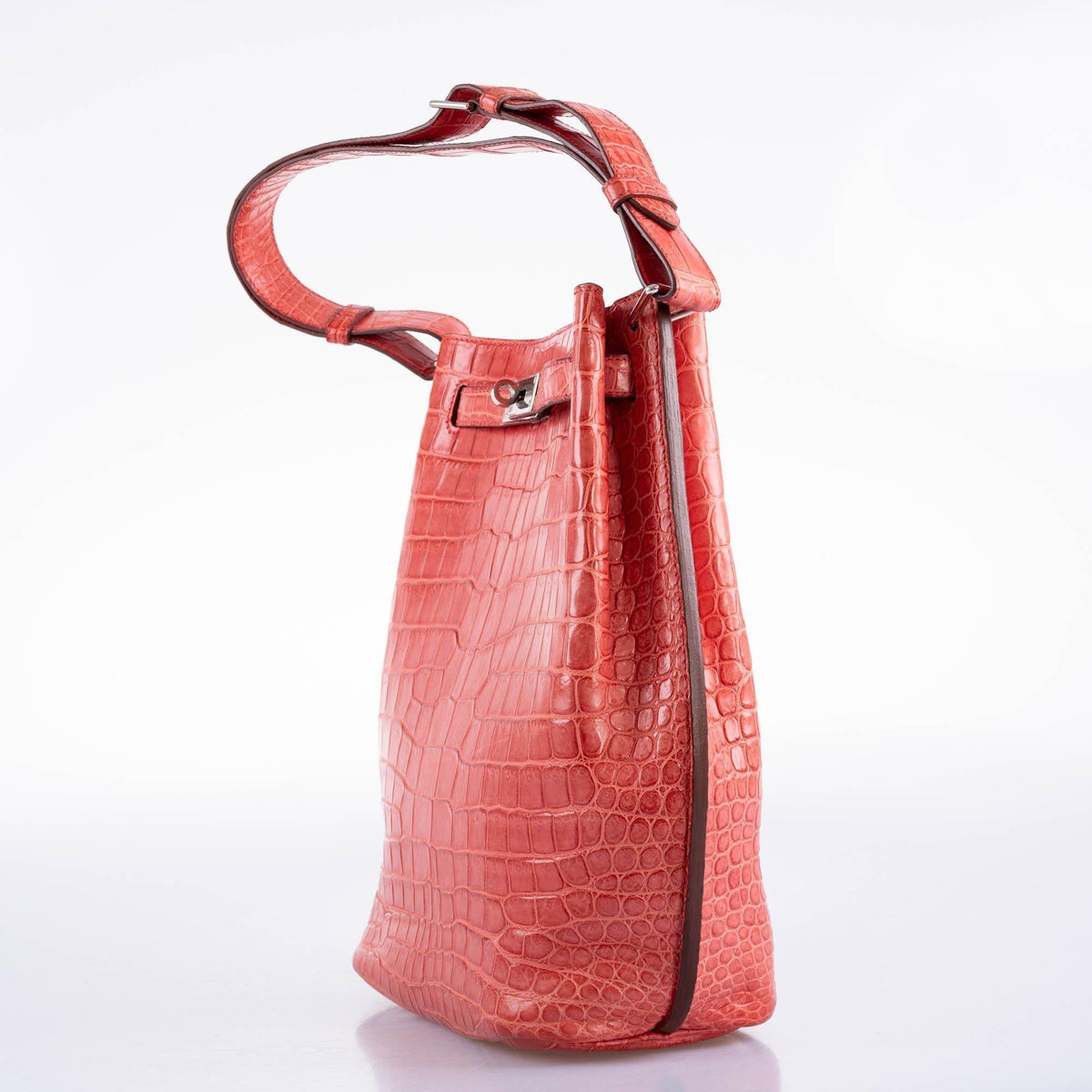 Hermes So Kelly 22, Bougenville Porosus Crocodile, Gold Hardware