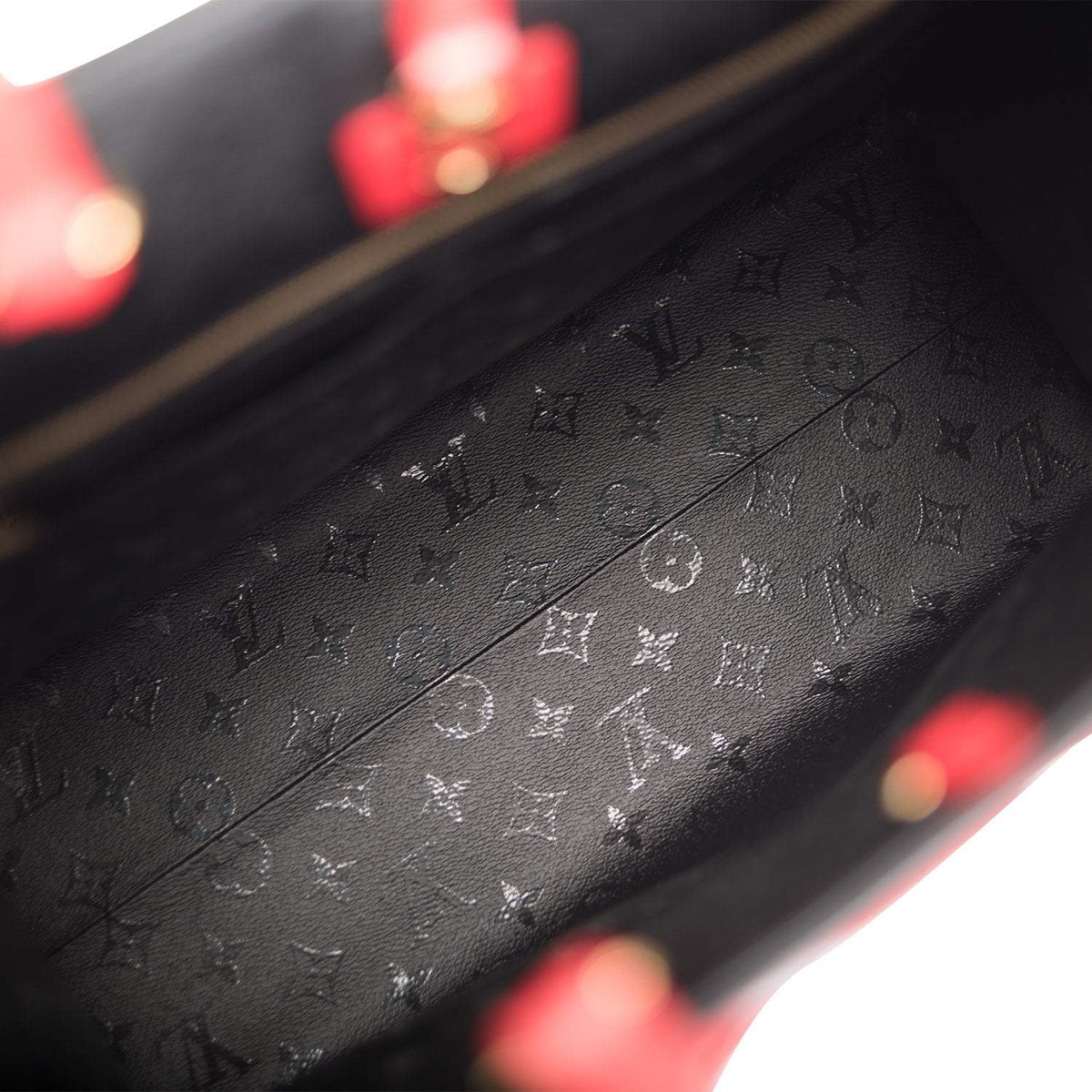 Louis Vuitton OnTheGo GM, Black Tufted Monogram Canvas Tote