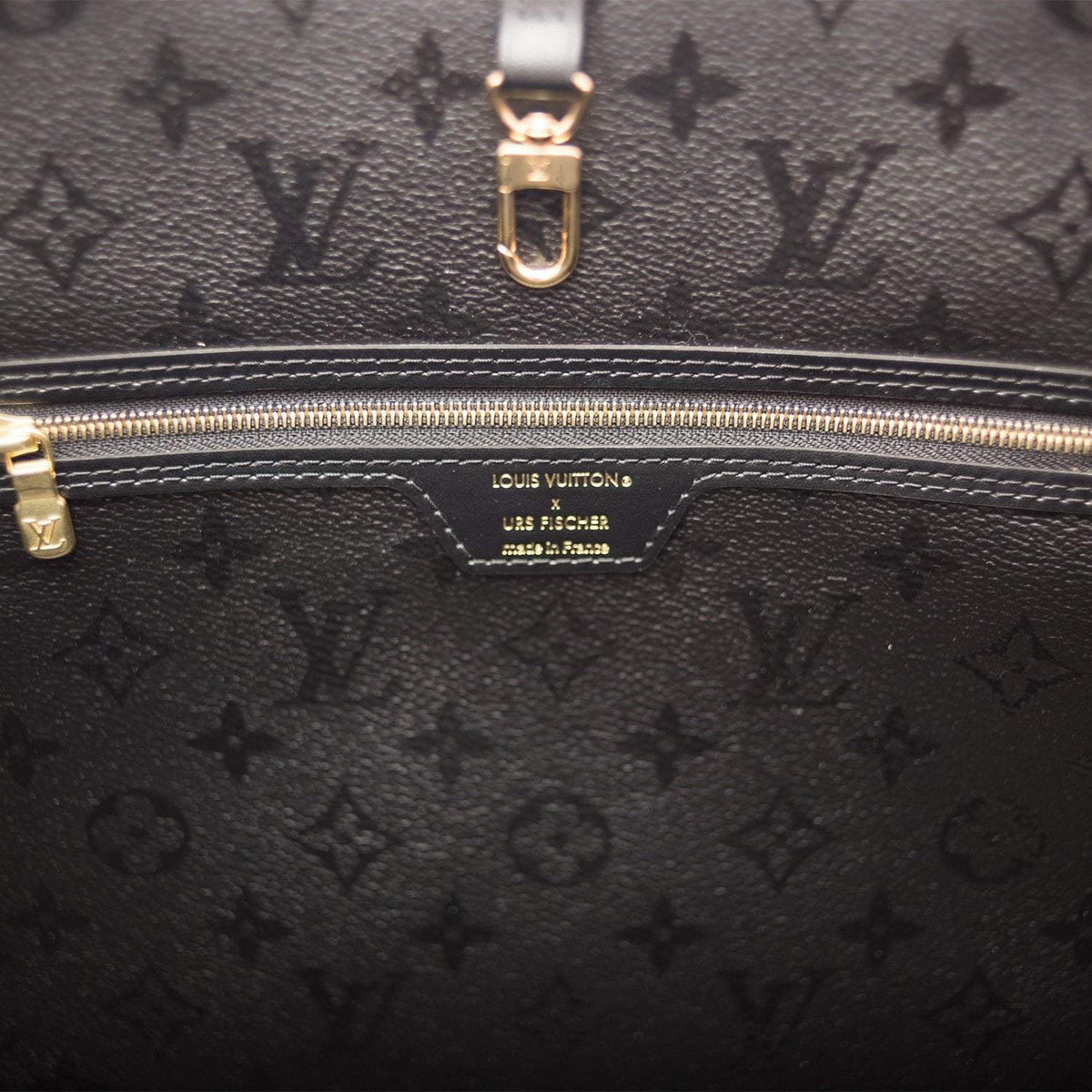 Louis Vuitton Neverfull MM, Black Red Tufted Monogram