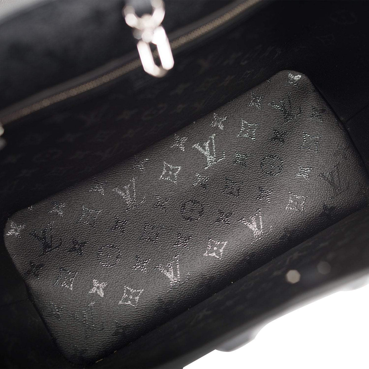LV Neverfull MM, Black White Tufted Monogram Handbag