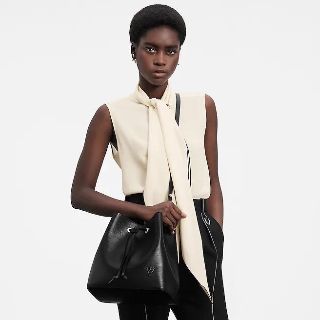 Louis Vuitton NéoNoé MM, Epi Leather Bucket Bag