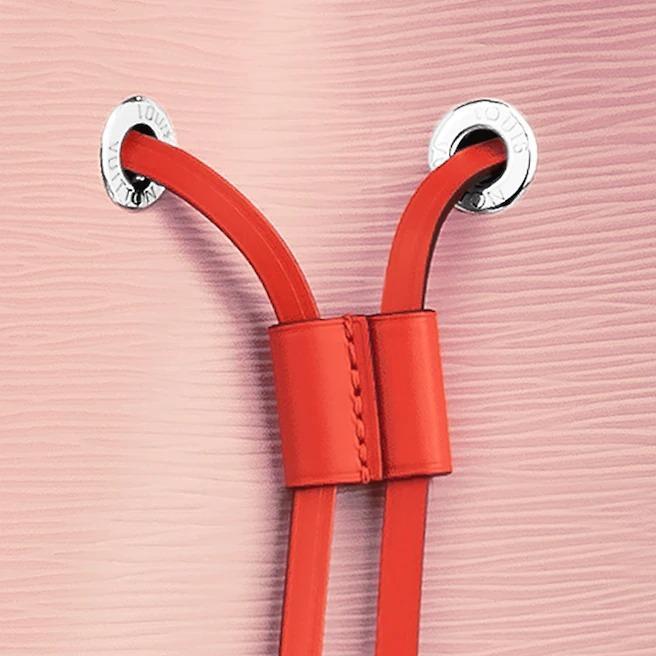Louis Vuitton NéoNoé MM, Epi Leather Bucket Bag