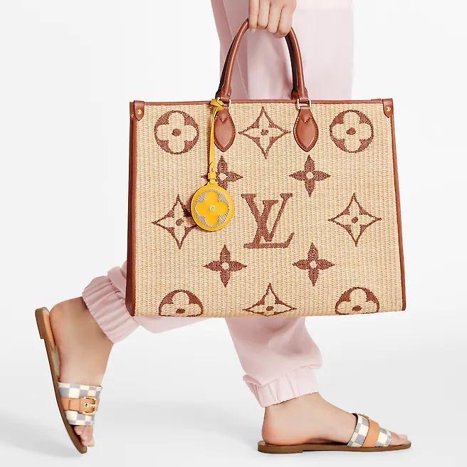 Louis Vuitton OnTheGo GM Tan
