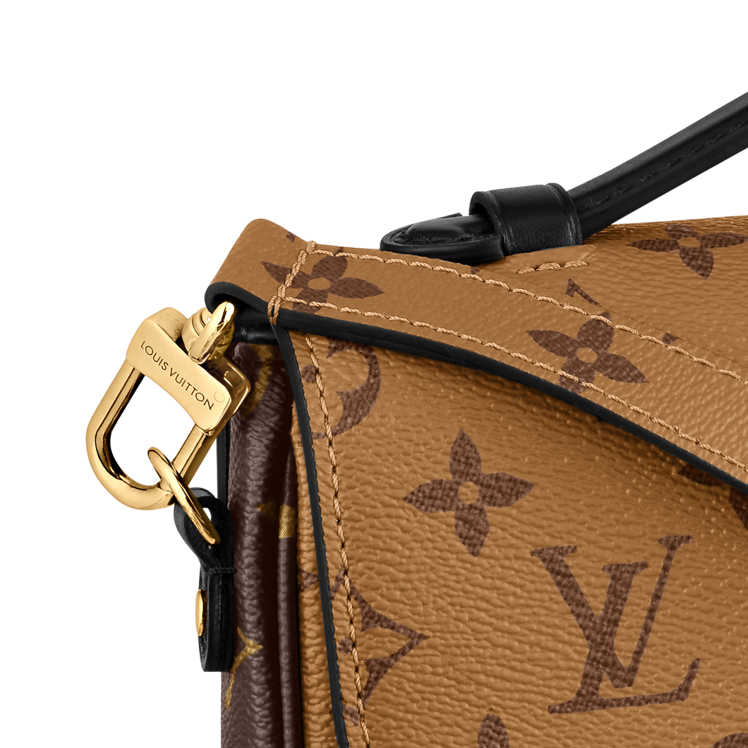 Louis Vuitton Pochette Métis Monogram Reverse